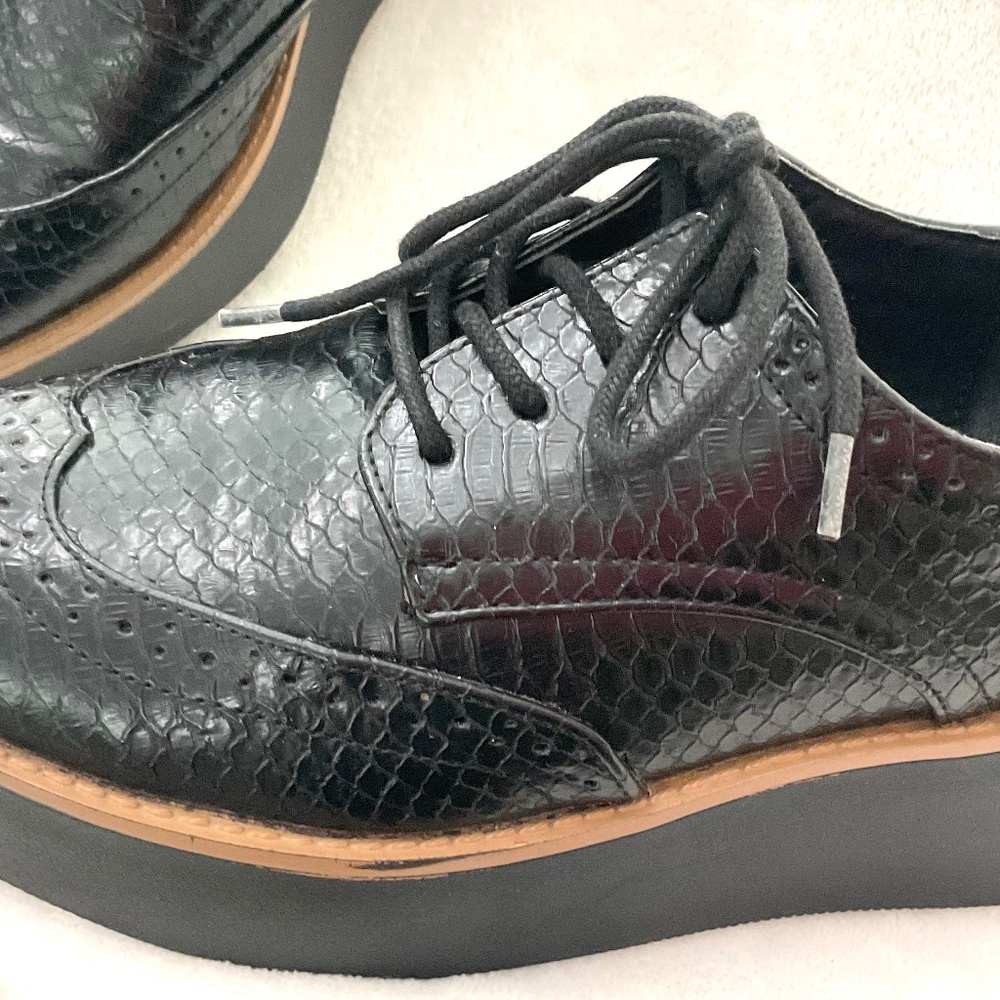 Black Madden Girl G-Class Almond Toe Snake Skin Lace Up Platform Oxfords Sz 6.5M - Picture 10 of 16